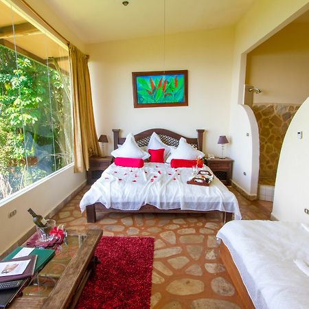 Issimo Suites Boutique Hotel & Spa - Adults Only Мануэль-Антонио Экстерьер фото