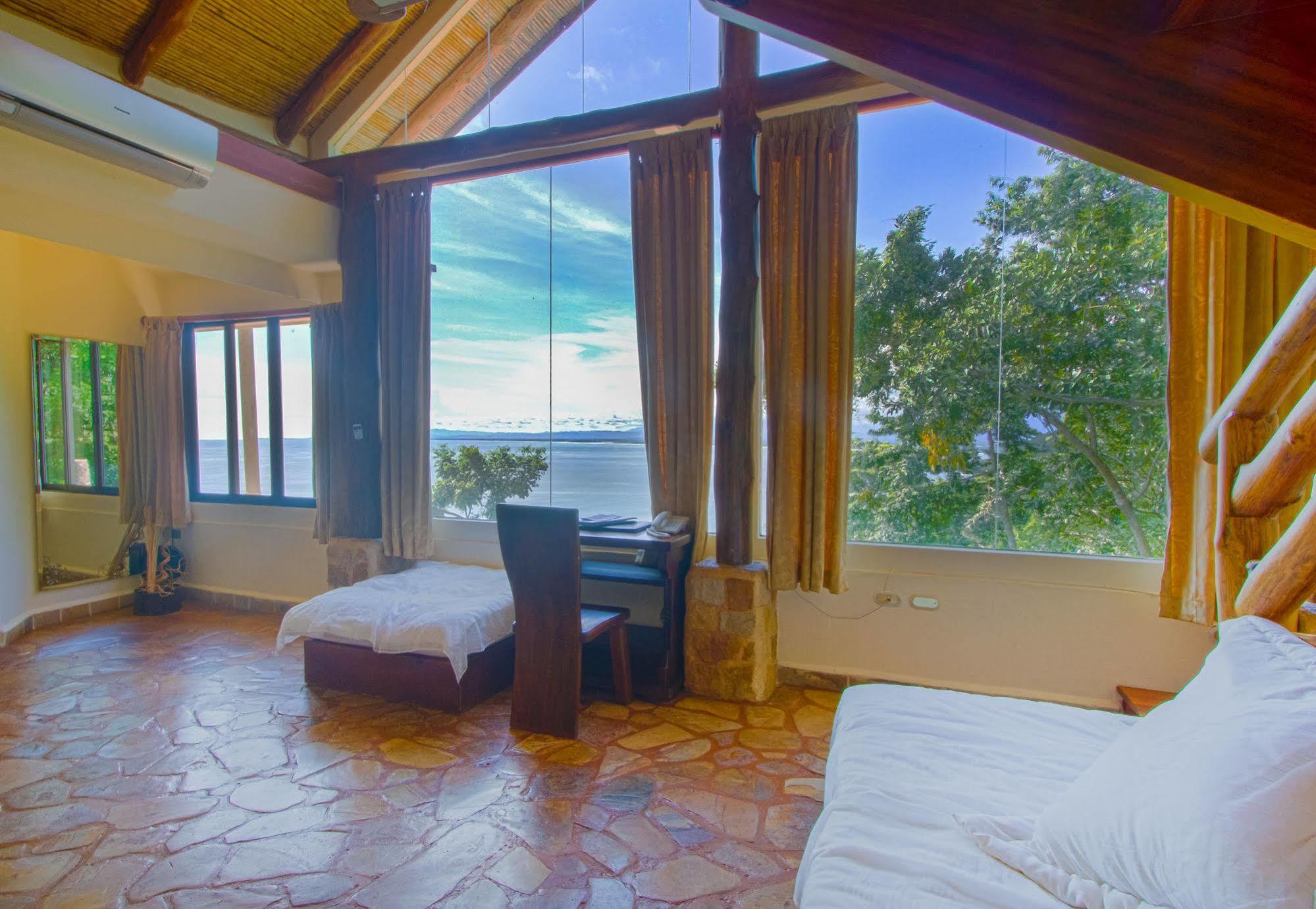 Issimo Suites Boutique Hotel & Spa - Adults Only Мануэль-Антонио Экстерьер фото